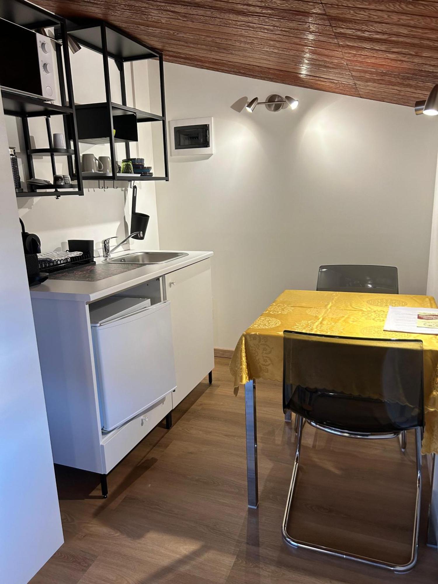 B&B Southitaly Busto Arsizio Eksteriør bilde