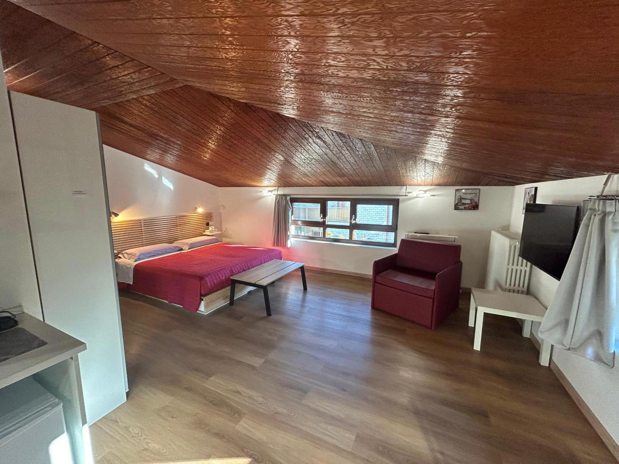 B&B Southitaly Busto Arsizio Eksteriør bilde