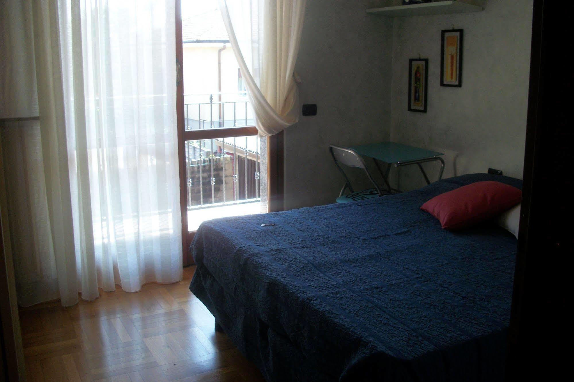 B&B Southitaly Busto Arsizio Eksteriør bilde