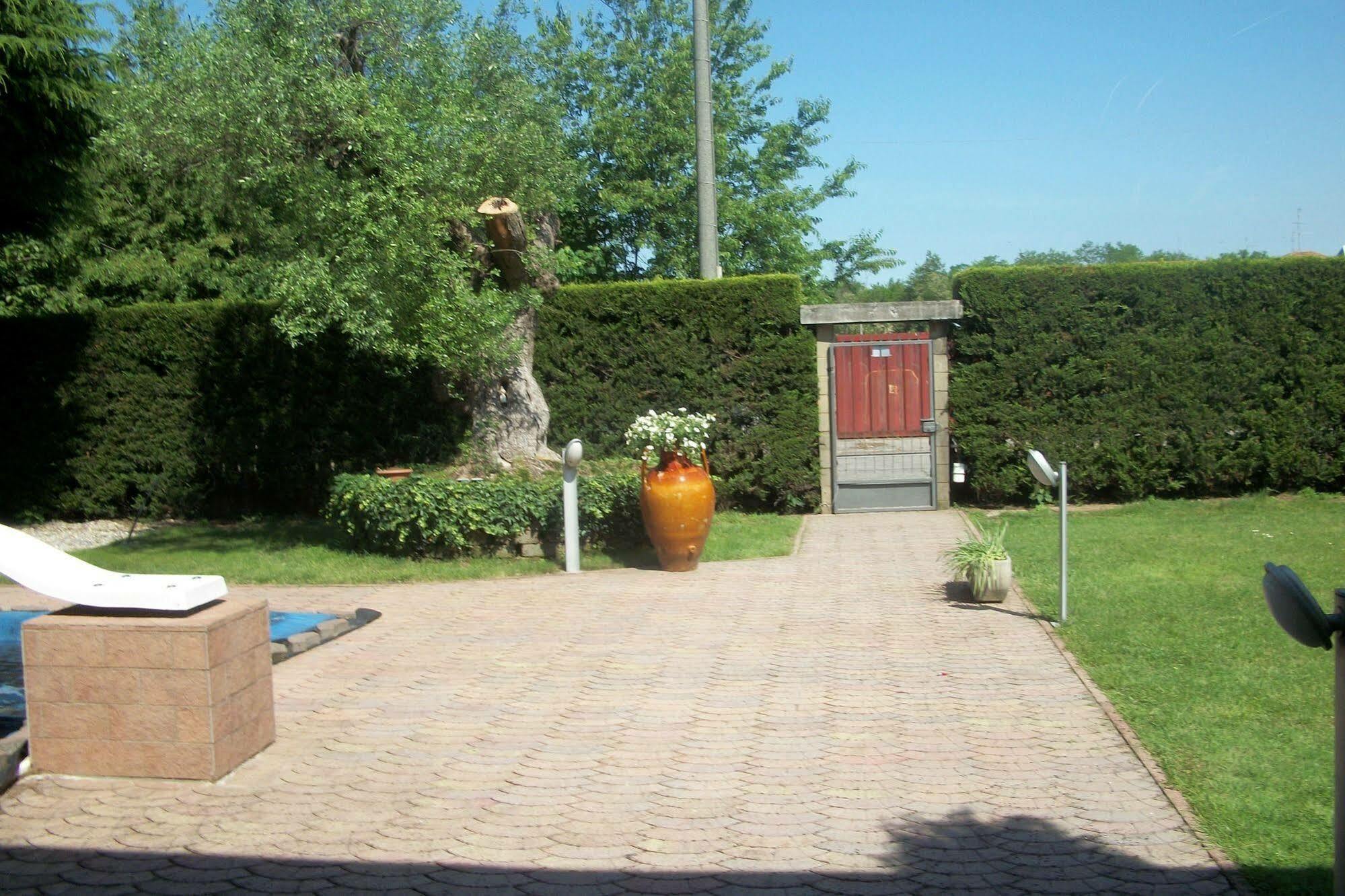 B&B Southitaly Busto Arsizio Eksteriør bilde