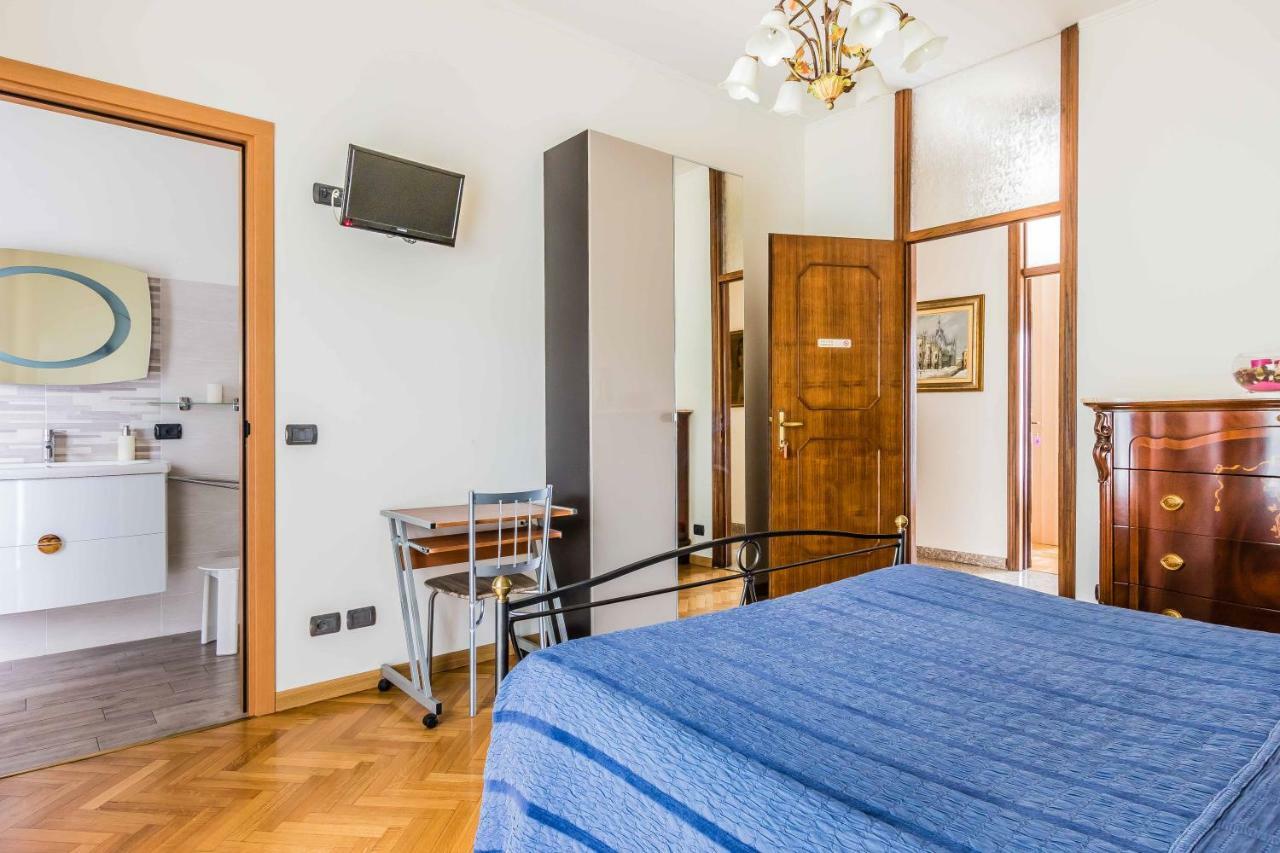 B&B Southitaly Busto Arsizio Eksteriør bilde